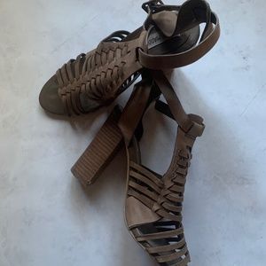 Steve Madden Brown Cage Heel